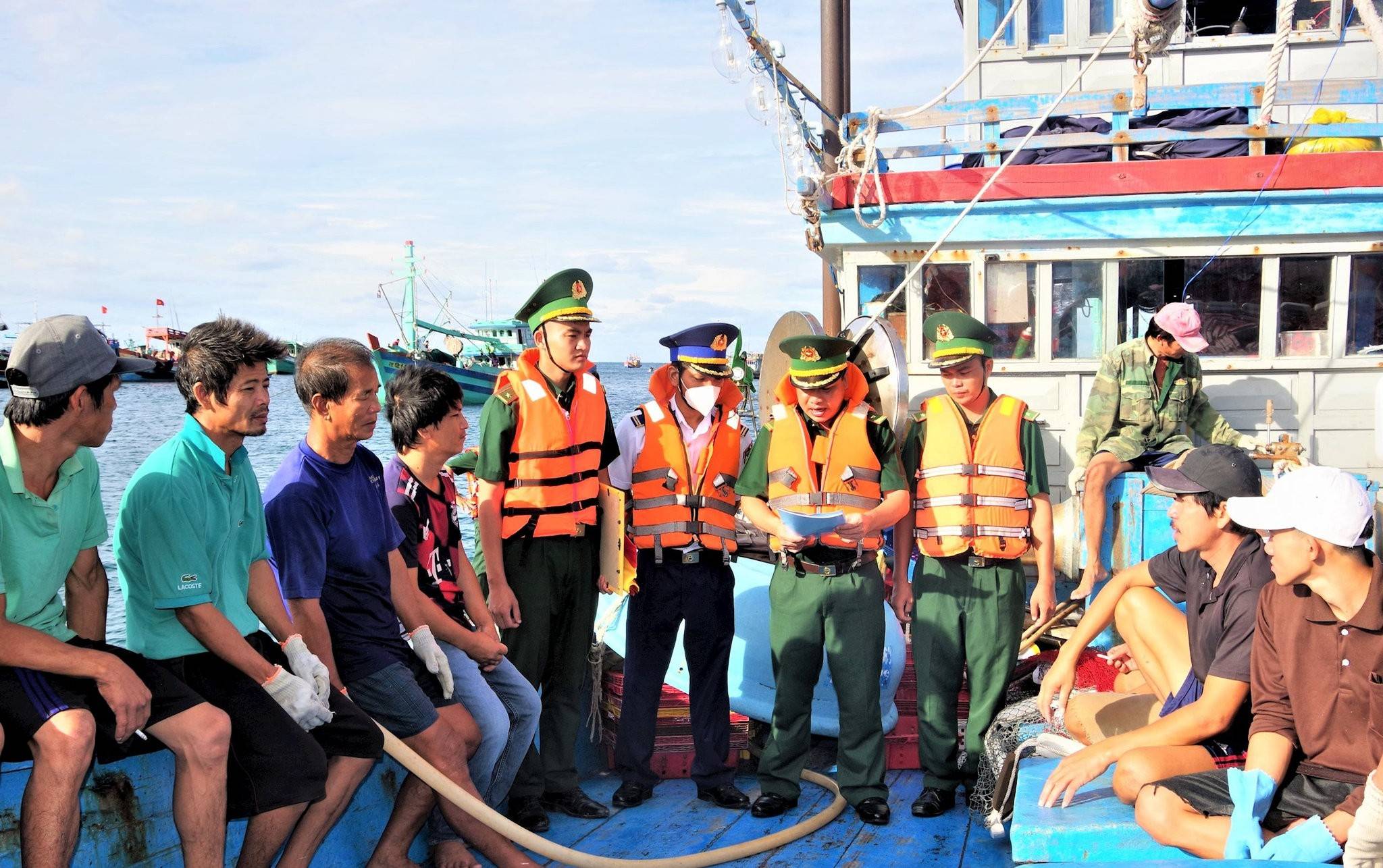 Tháng cao điểm chống IUU: Tập trung gỡ “thẻ vàng” EC bằng kết quả thực chất
