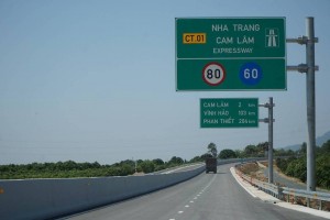 Cao tốc Bắc - Nam từ Quảng Ngãi - Nha Trang chính thức thu phí