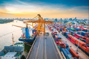 TP.HCM xuất nhập khẩu vượt 120 tỉ USD sau 7 tháng