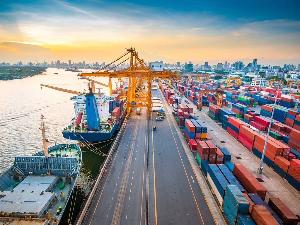 TP.HCM xuất nhập khẩu vượt 120 tỉ USD sau 7 tháng