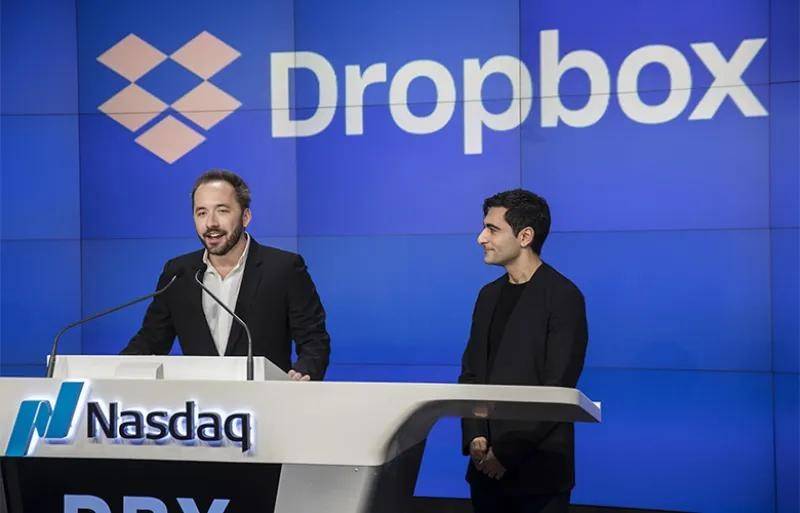 Arash Ferdowsi và Drew Houston – hai đồng sáng lập đưa Dropbox từ một ý tưởng đơn giản về đồng bộ tệp trở thành nền tảng được hàng trăm triệu người sử dụng