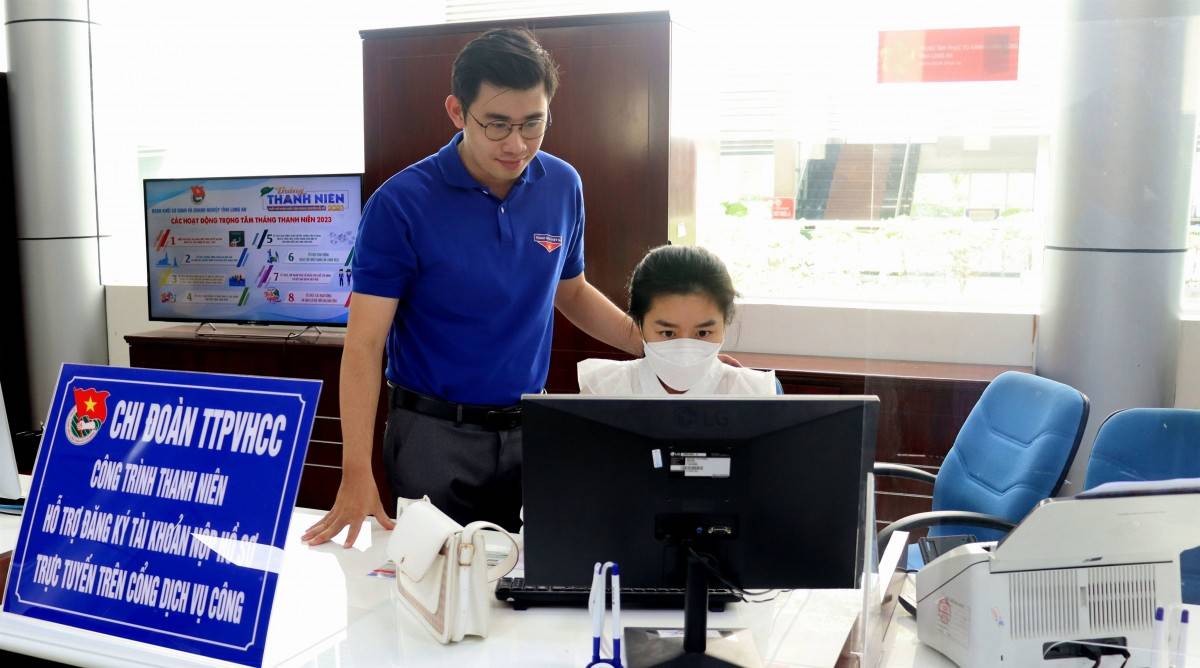Hành chính Tây Ninh tại Trung tâm Phục vụ hành chính công hỗ trợ cải cách thủ tục