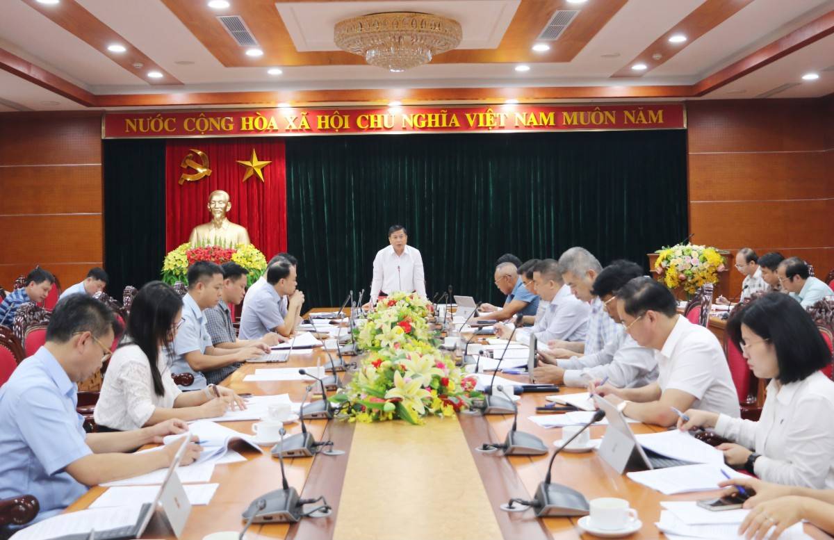 Phú Thọ yêu cầu tăng tốc loạt dự án trọng điểm vùng sông Đà