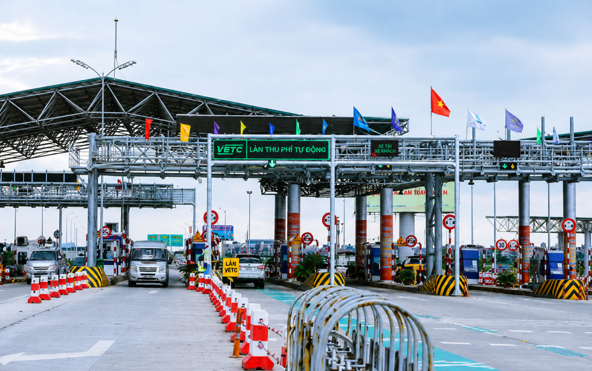 Hệ thống thu phí không dừng VETC còn lỗ lũy kế 468 tỷ, tổng nợ phải trả vượt 3.000 tỷ đồng
