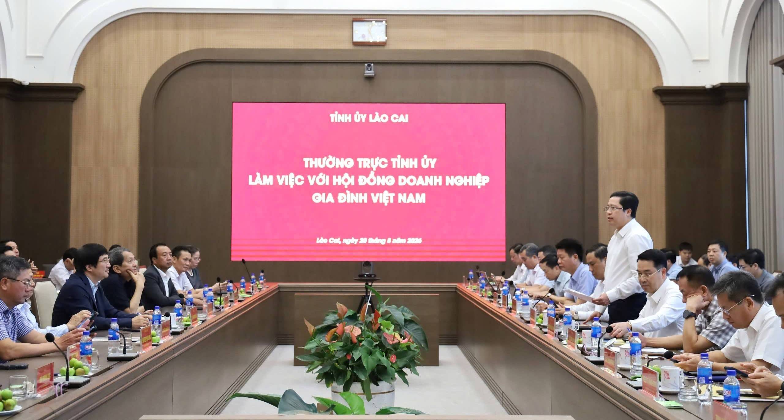 Lào Cai kết nối doanh nghiệp gia đình, mở cơ hội đầu tư mới vào logistics, dược liệu