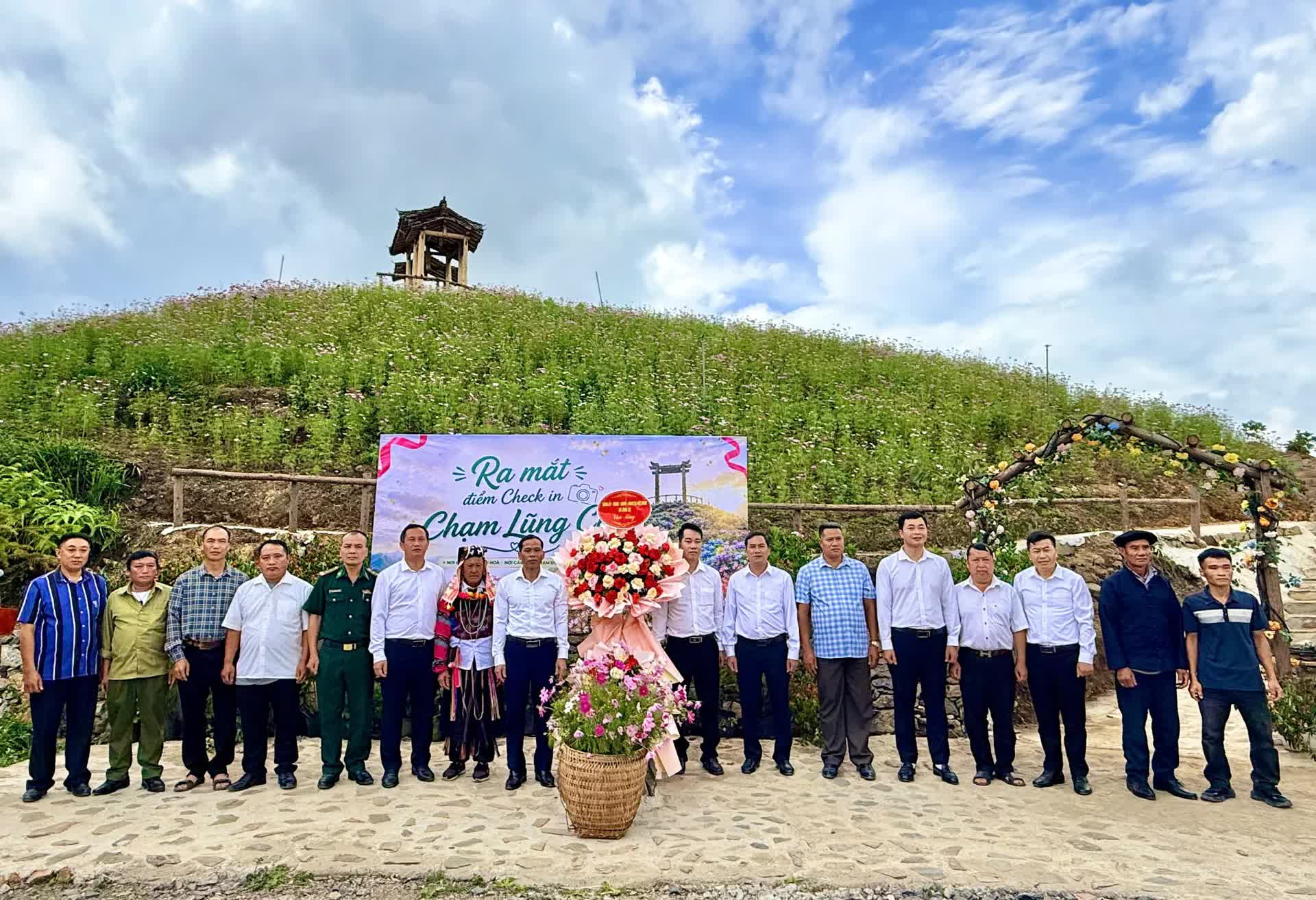 Nghị quyết 23 của HĐND tỉnh Tuyên Quang: Từ tài nguyên đến giá trị du lịch Lũng Cú