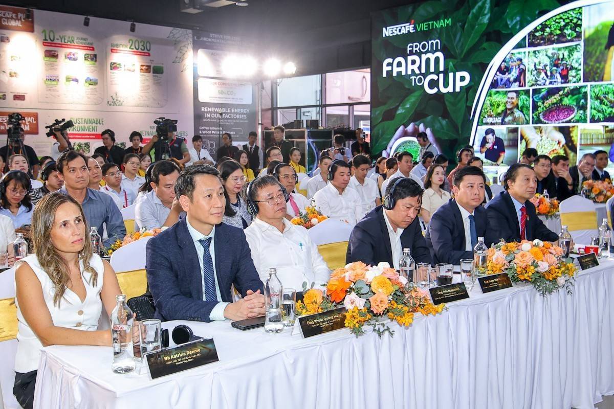 Nestlé Việt Nam vận hành dây chuyền Jar Line hiện đại: Bước đột phá nâng tầm giá trị cà phê xuất khẩu