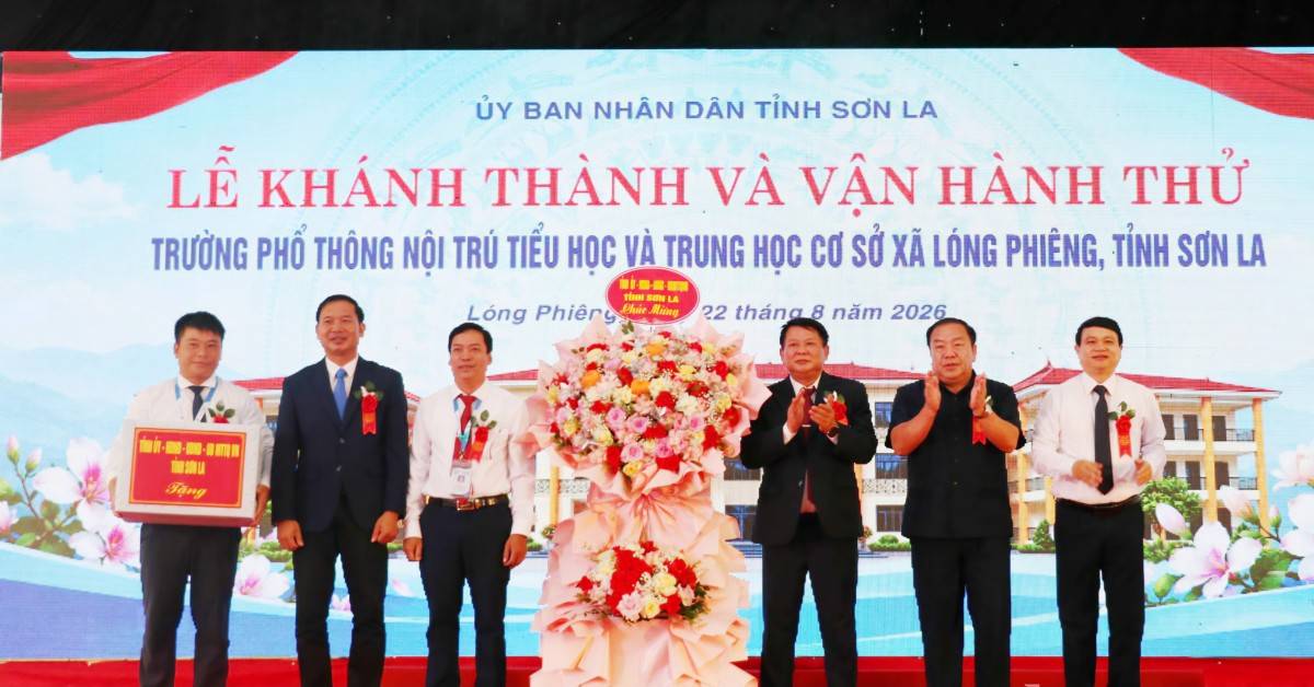 Sơn La khánh thành hai trường nội trú liên cấp vùng biên