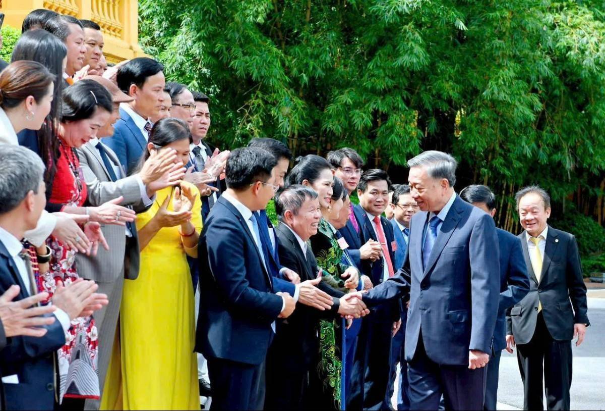 VINASME đón nhận Huân chương Lao động hạng Nhất, mở chặng đường mới cùng doanh nghiệp