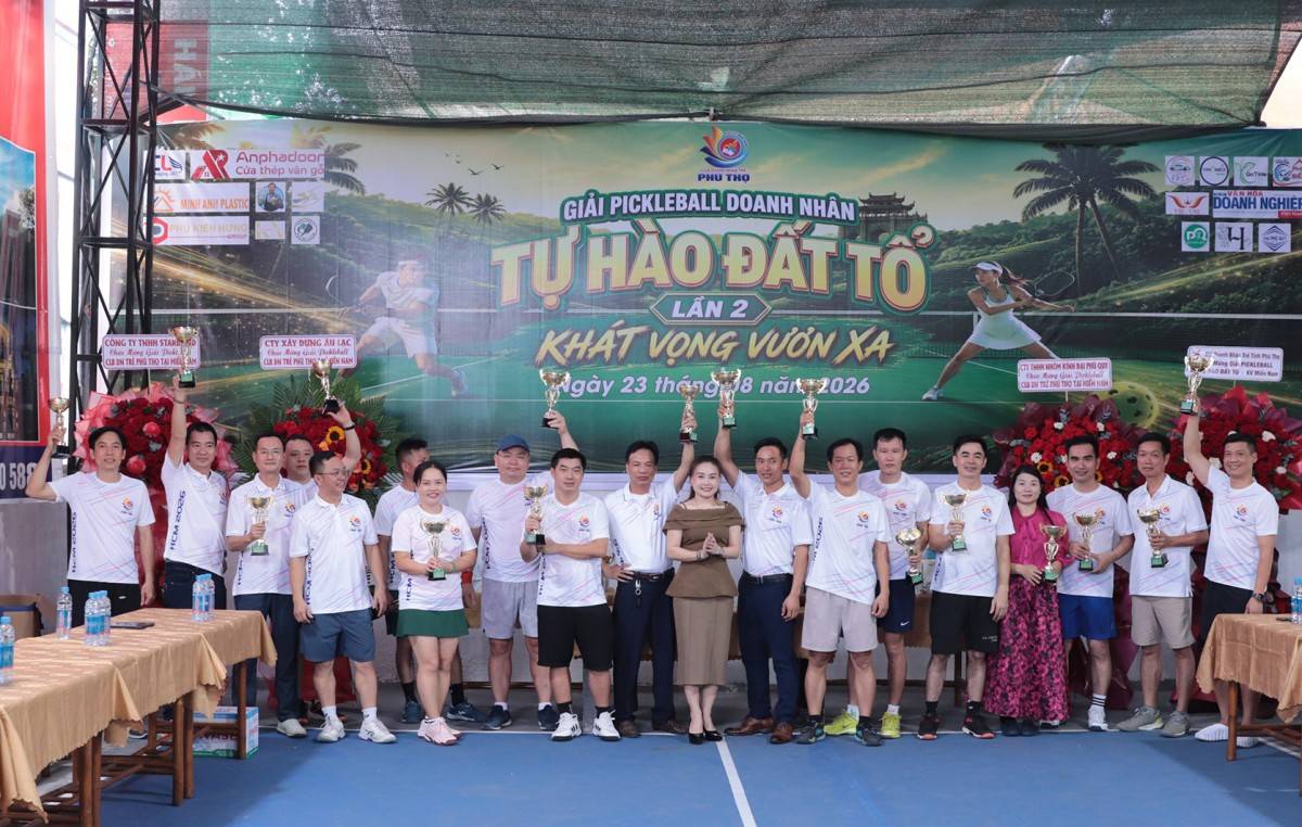 Giải Pickleball Doanh nhân Tự hào đất Tổ - CLB Doanh nhân trẻ Phó Thọ khu vực niềm Nam