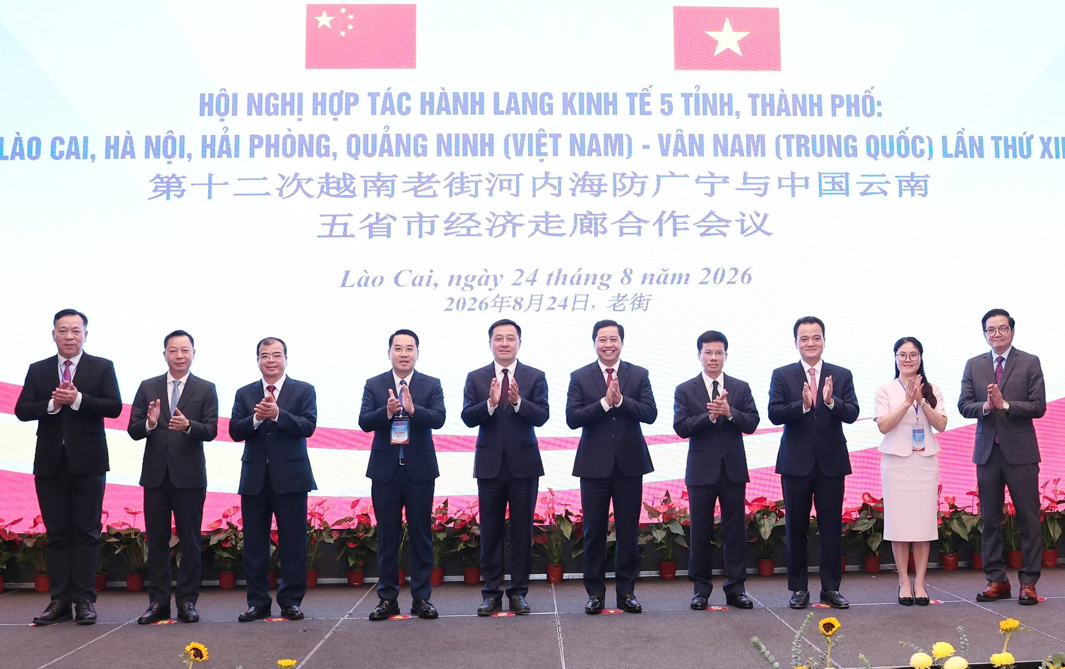 Hành lang kinh tế Việt - Trung: Bước chuyển từ kết nối quan hệ sang kết nối phát triển