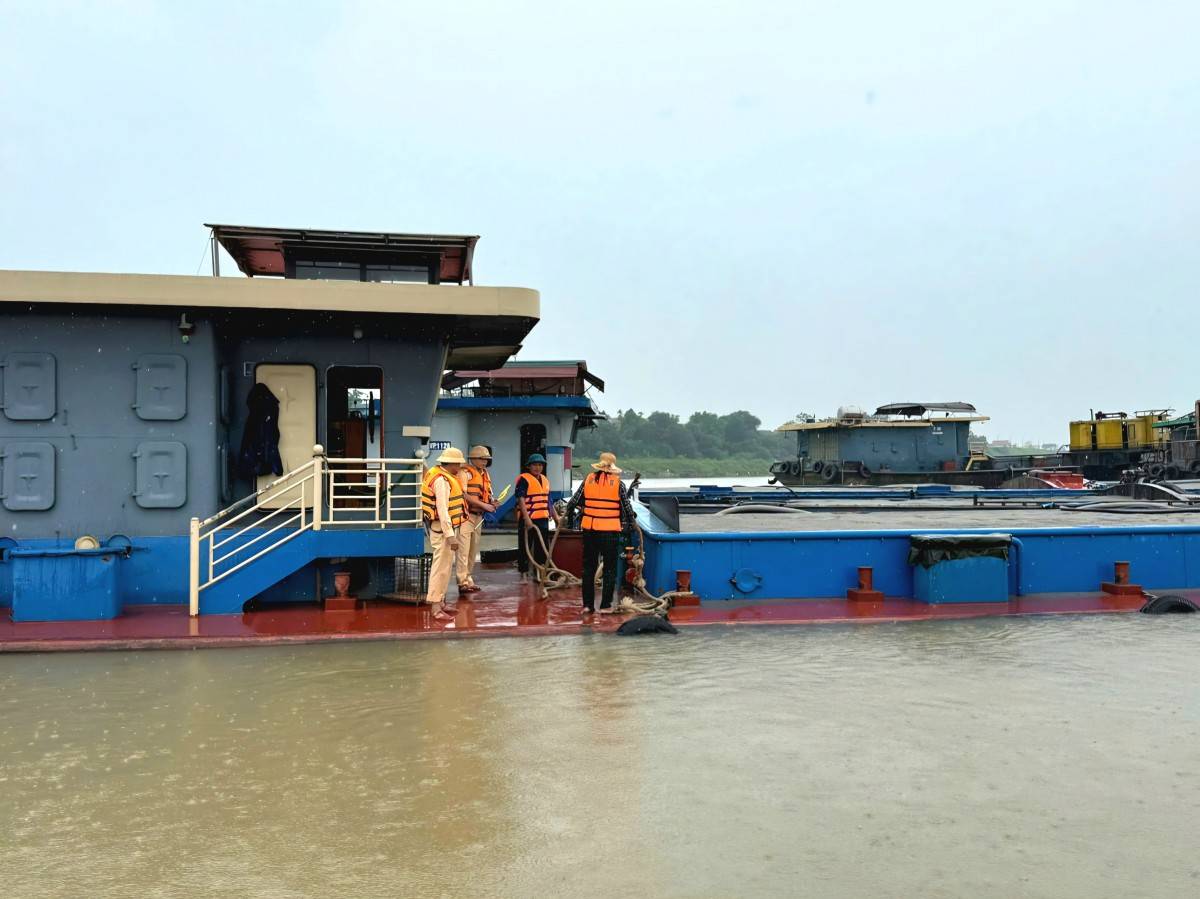 Mưa lũ dâng cao, Phú Thọ chủ động đảm bảo an toàn đường thủy