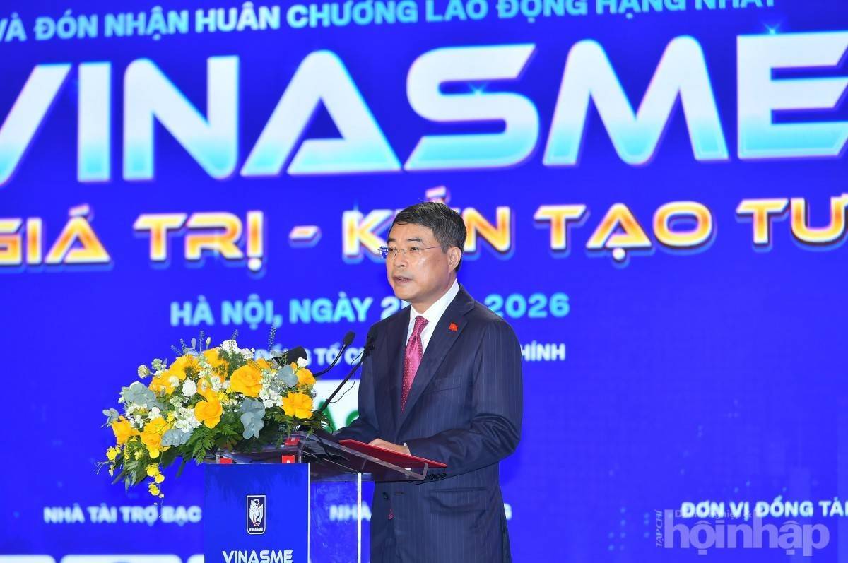 Thủ tướng: "Doanh nghiệp nhỏ và vừa phải nuôi khát vọng lớn, vươn ra biển lớn"