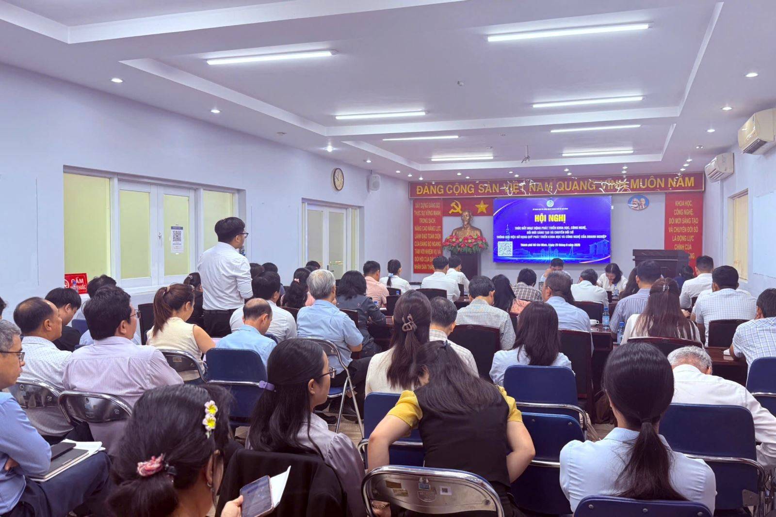 TP. Hồ Chí Minh tìm cách khơi thông nguồn quỹ cho khoa học, công nghệ