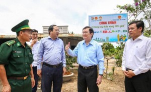Tây Ninh đưa ánh sáng đến người dân dọc tuyến tuần tra biên giới