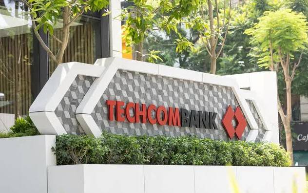 Danh tính hai tổ chức ngoại đang 'nhòm ngó' để sở hữu ít nhất 15% cổ phần Techcombank