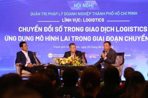 Logistics chuyển đổi số: “Số trong – Giấy ngoài” và bài toán quản trị rủi ro pháp lý