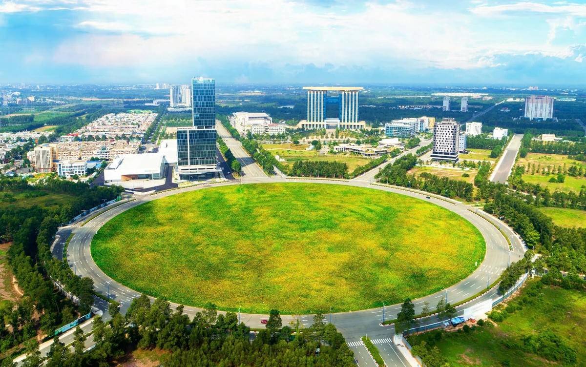 Bình Dương trong “tọa độ” mới của TP. Hồ Chí Minh: Bất động sản chờ cú hích hạ tầng