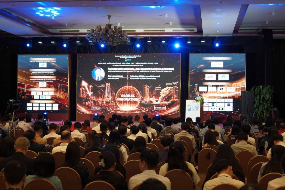 Toàn cảnh SURF 2026 – không gian kết nối cơ quan quản lý, doanh nghiệp, startup, chuyên gia và các nguồn lực của hệ sinh thái đổi mới sáng tạo.