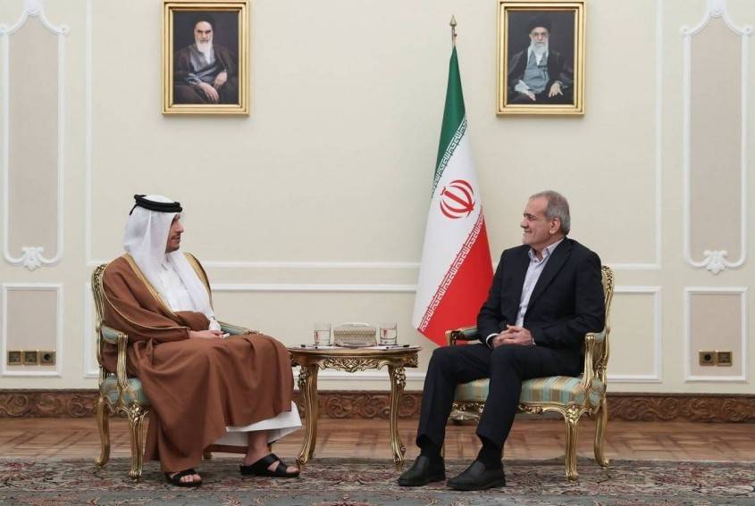 Thủ tướng Qatar thăm Iran trong nỗ lực thúc đẩy đối thoại khu vực
