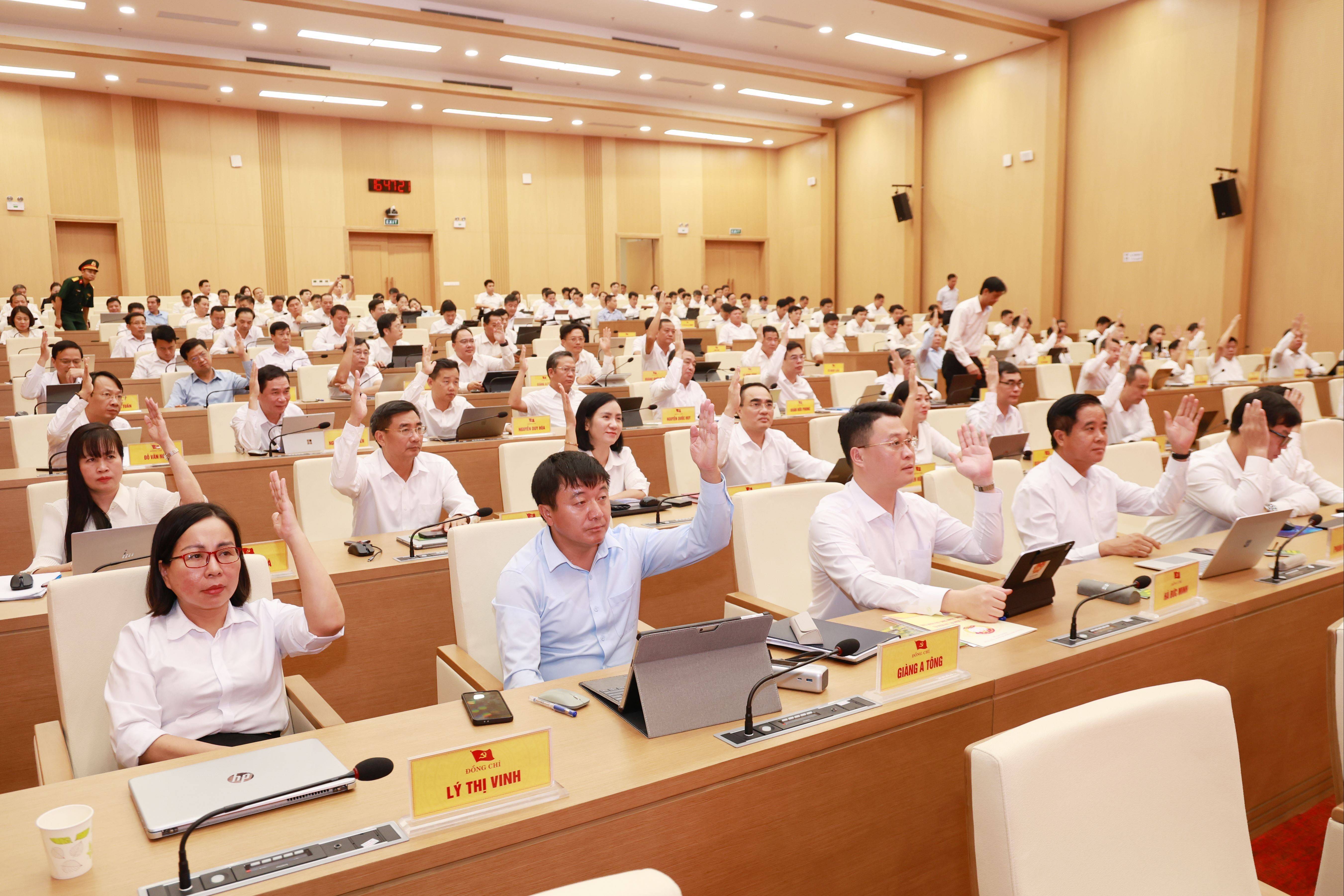 Lào Cai giữ mục tiêu tăng trưởng trên 10%, giải ngân 100% vốn đầu tư công