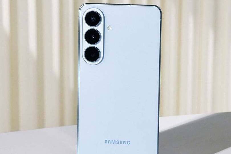 Samsung Galaxy S27 lộ diện, nâng cấp pin và camera đáng chú ý