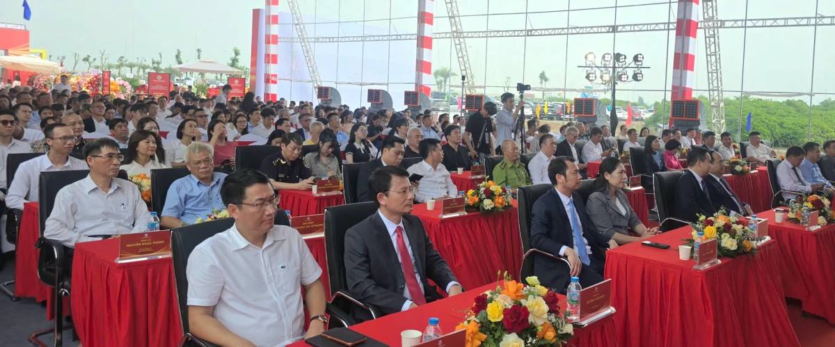 Các đại biểu tham dự