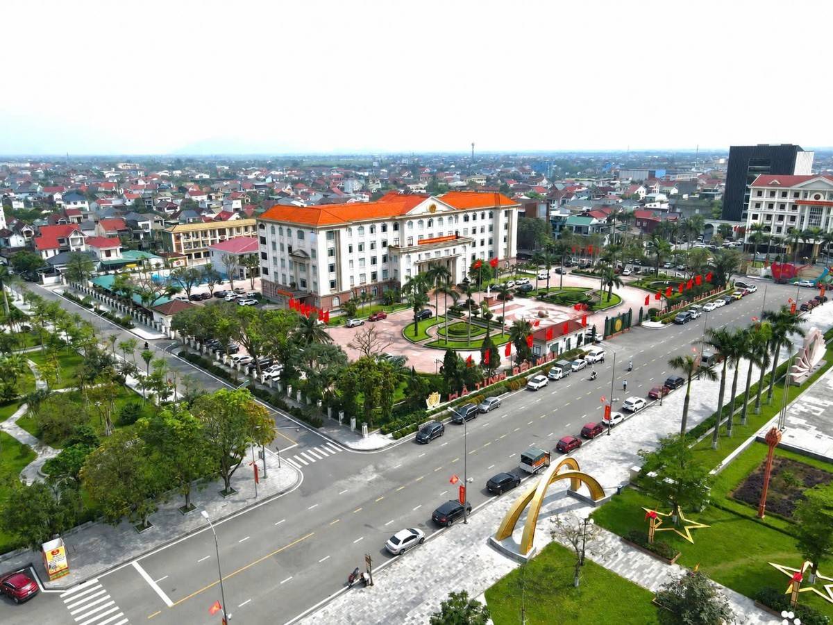 Hà Tĩnh mở kênh trực tuyến gỡ vướng cho doanh nghiệp, nhà đầu tư