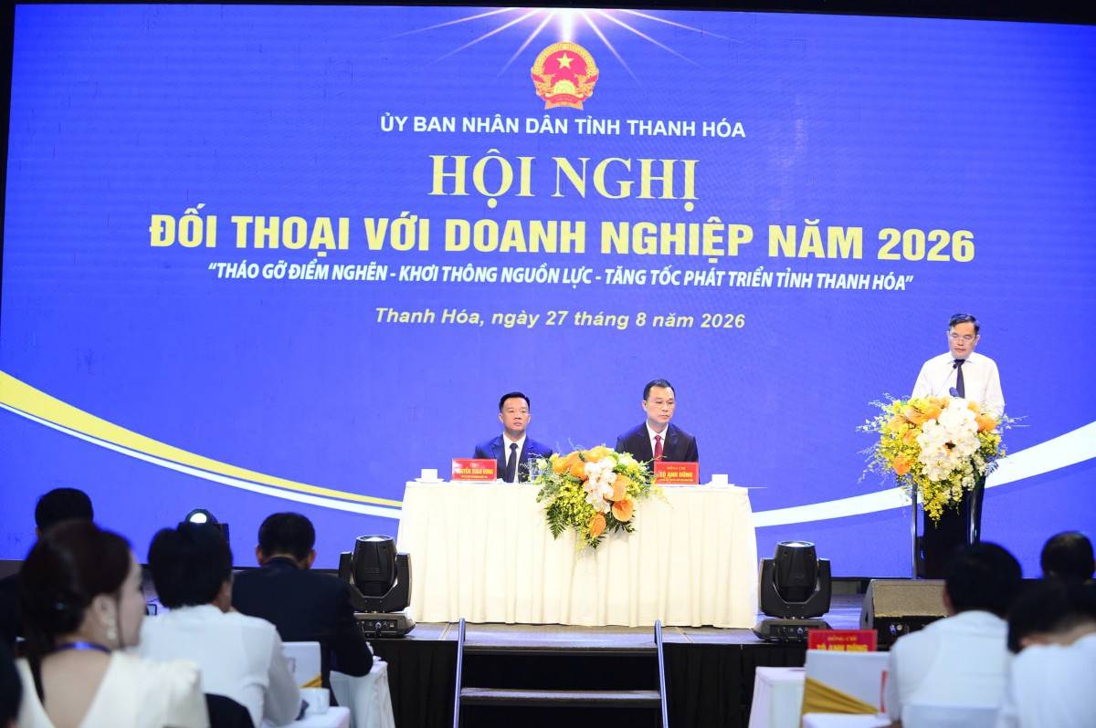 Hơn 200 doanh nghiệp, nhà đầu tư trong và ngoài nước tham dự Hội nghị.