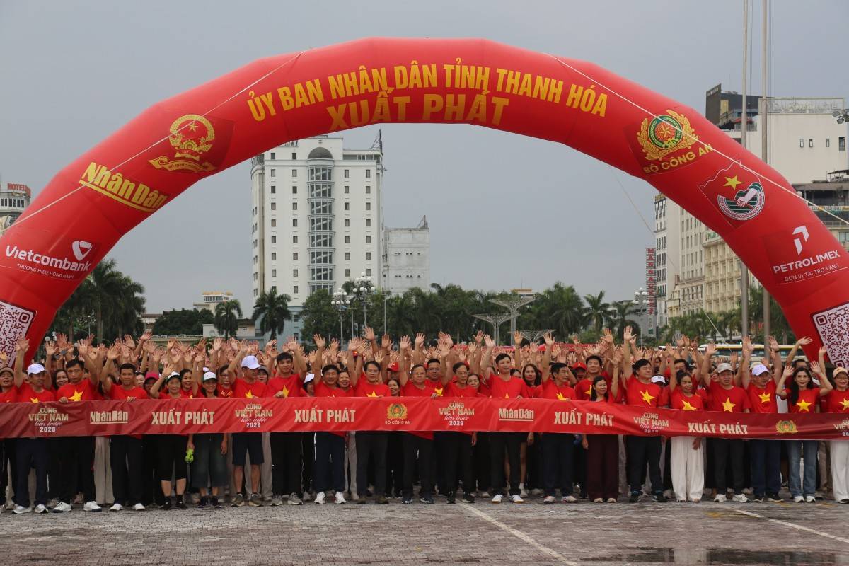 Thanh Hóa cùng cả nước nối dài hành trình “10 tỷ bước xanh”
