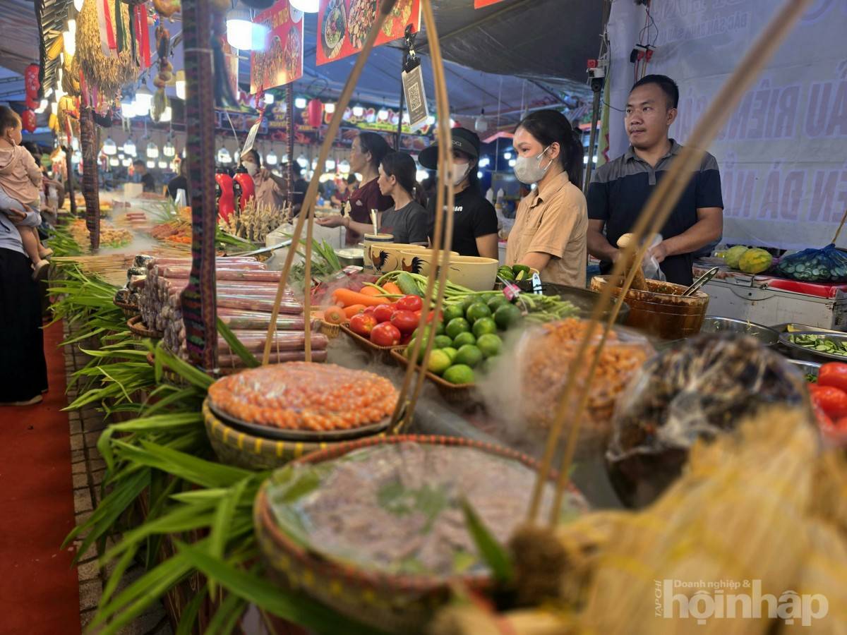 Sơn La: Kết nối sản phẩm, mở rộng thị trường từ Hội chợ Mộc Sơn