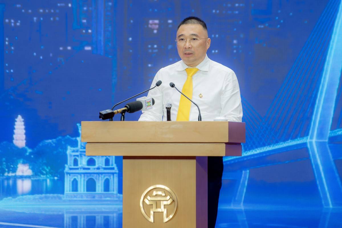 Ông Trần Minh Sơn, Thành viên Hội đồng sáng lập, Phó Chủ tịch Thường trực HĐQT Tập đoàn Sun Group phát biểu tại sự kiện.