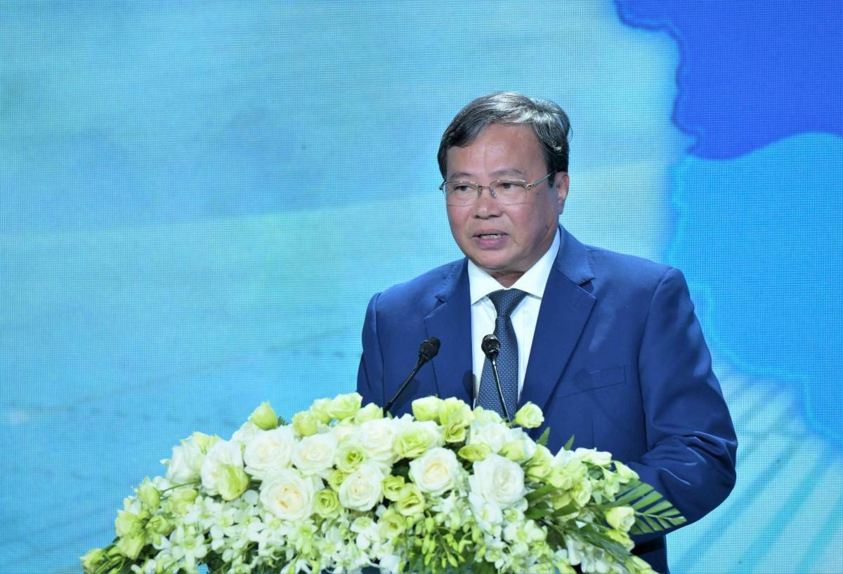 Chủ tịch UBND tỉnh Lê Văn Hẳn