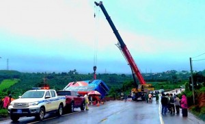 Chính phủ yêu cầu rà soát quy định giữ khoảng cách an toàn trên đường cao tốc