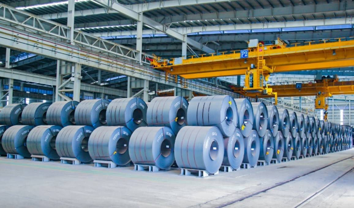 Hiệp hội Thép Việt Nam cho biết, thép xây dựng và thép cán nóng (HRC) đang là những phân khúc hưởng lợi rõ nhất từ sự gia tăng nhu cầu. Tiêu thụ HRC tăng 44,3%, còn thép xây dựng đạt gần 9 triệu tấn, tăng 19,6%.