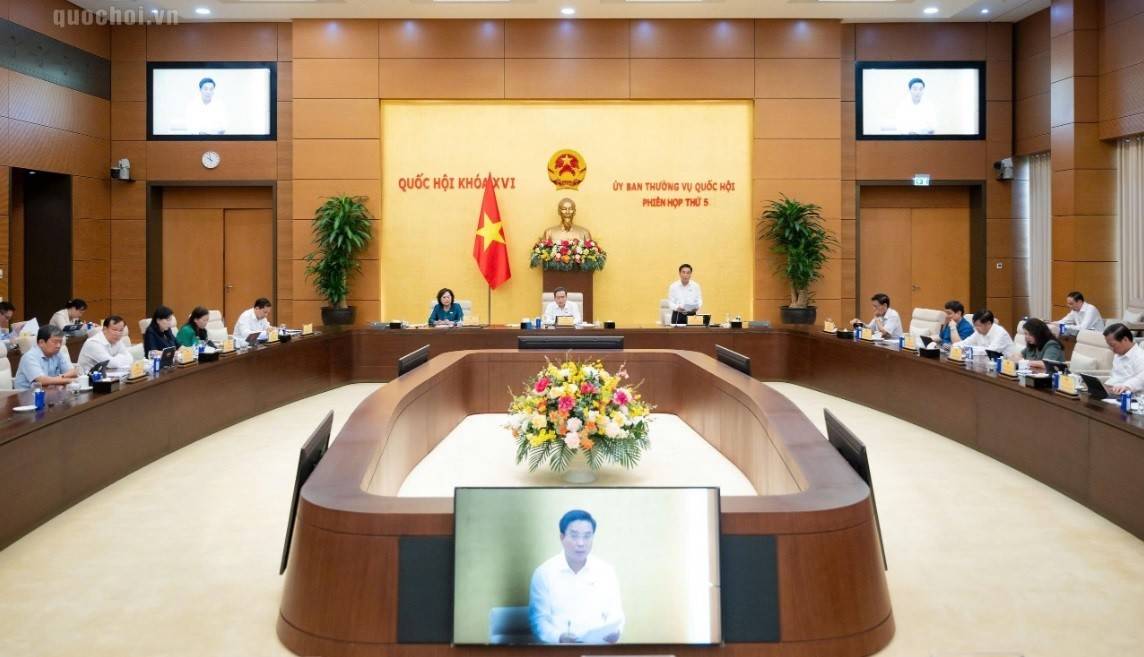 Phó Chủ tịch Quốc hội, Thượng tướng Nguyễn Doãn Anh điều hành Phiên họp (Ảnh: Cổng TTĐTQH)