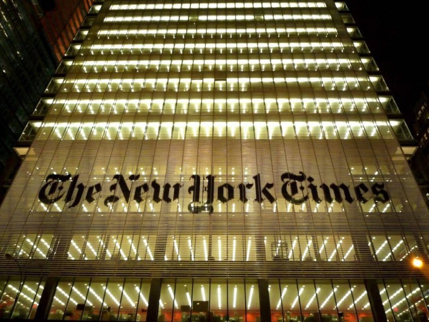 Ông Trump bất ngờ đứng về phía OpenAI trong vụ kiện bản quyền với New York Times