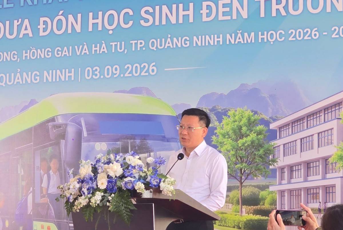 Ông Nguyễn Việt Dũng GĐ Sở GD&ĐT TP QN phát biểu