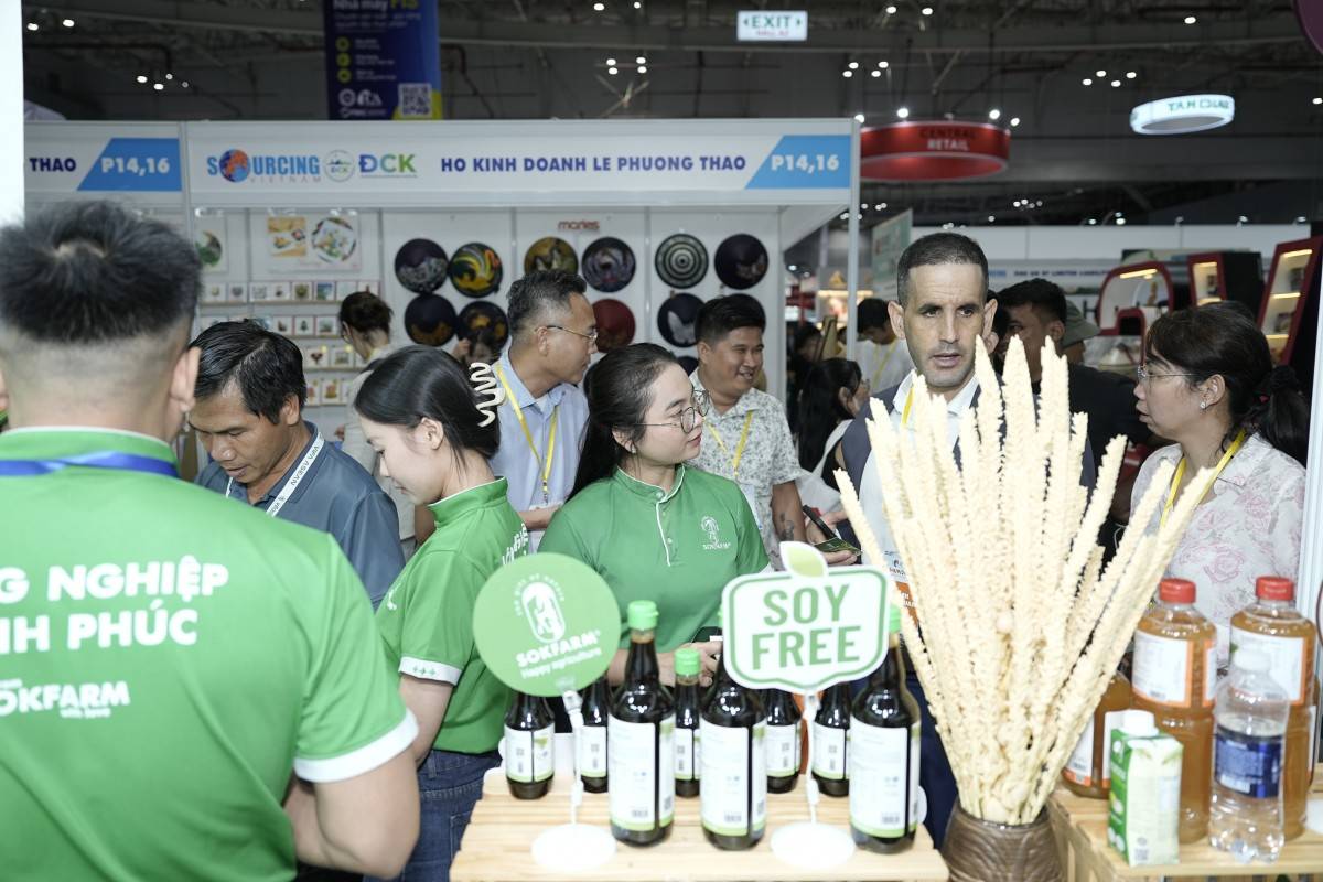Kết nối sản phẩm công nghiệp nông thôn với chuỗi cung ứng quốc tế