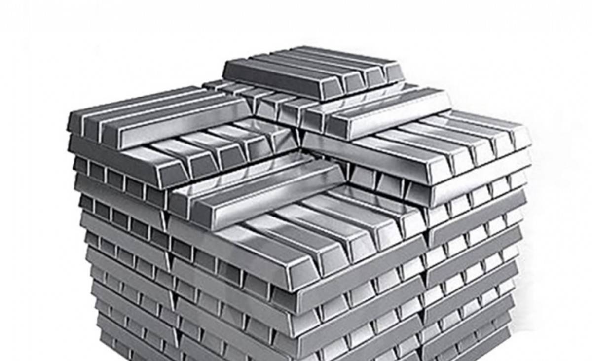 Cục Hải quan cho biết, qua rà soát, “chì, các hợp chất của chì” thuộc Phụ lục III, Danh mục hóa chất cần kiểm soát đặc biệt ban hành kèm theo Nghị định số 24/2026/NĐ-CP ngày 17/1/2026 của Chính phủ.