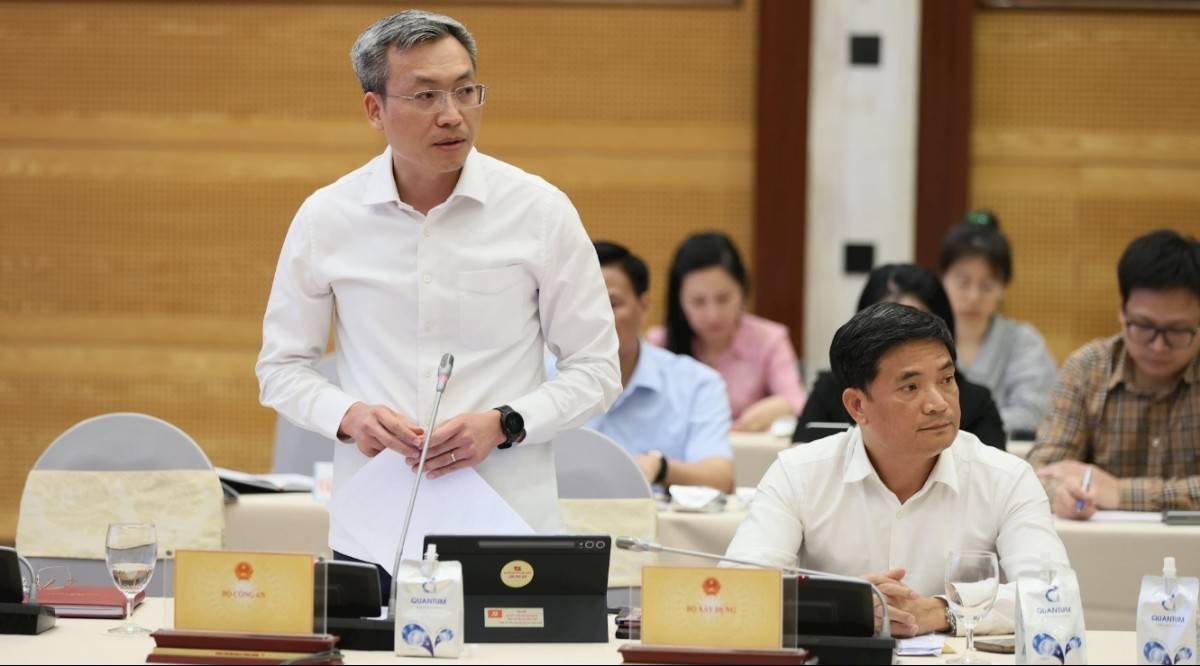 Bộ Công an cảnh báo sau loạt vụ án liên quan người nổi tiếng trên mạng