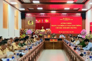 Đắk Lắk phát động tháng cao điểm an toàn giao thông cho học sinh đến trường