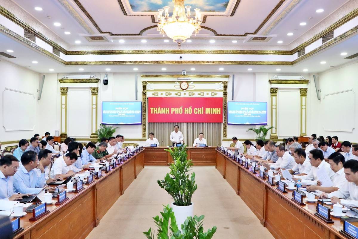 Toàn cảnh phiên họp đánh giá tình hình kinh tế xã hội tháng 8, 8 tháng đầu năm và nhiệm vụ, giải pháp trọng tâm tháng 9/2026.