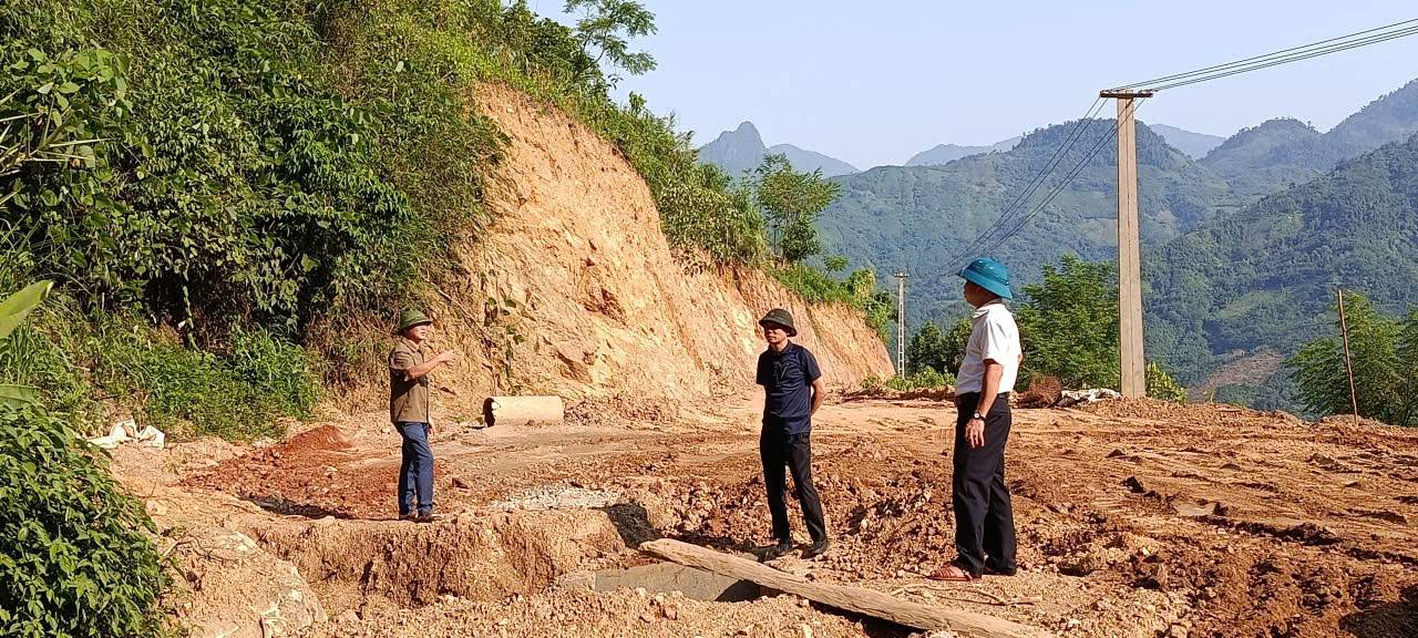 Mở đường cho dân, tạo thêm cơ hội sản xuất, kinh doanh vùng cao Mỏ Vàng, Lào Cai