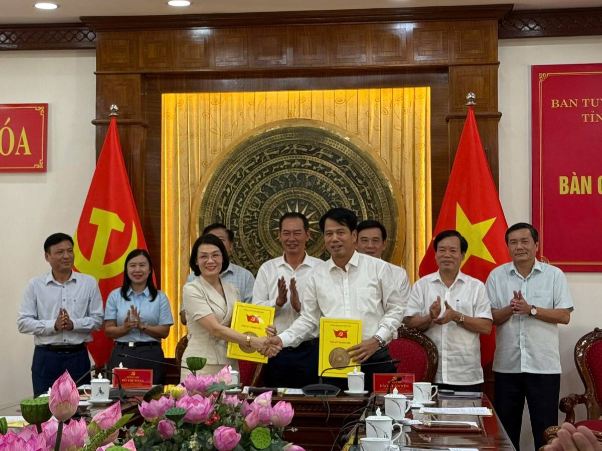Thanh Hóa thành lập Đảng bộ HĐND tỉnh và Đảng bộ MTTQ, các đoàn thể tỉnh