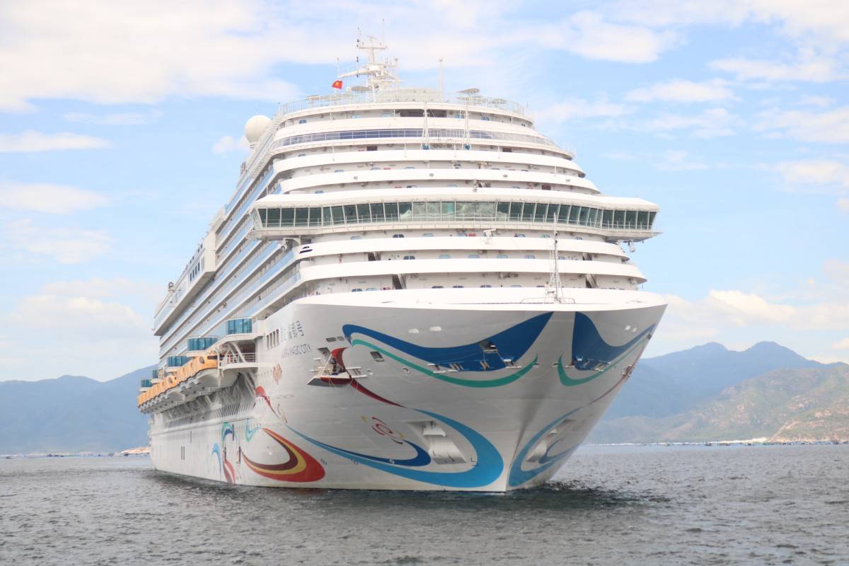 Khánh Hòa chào đón tàu biển quốc tế STAR VOYAGER cập cảng Cam Ranh