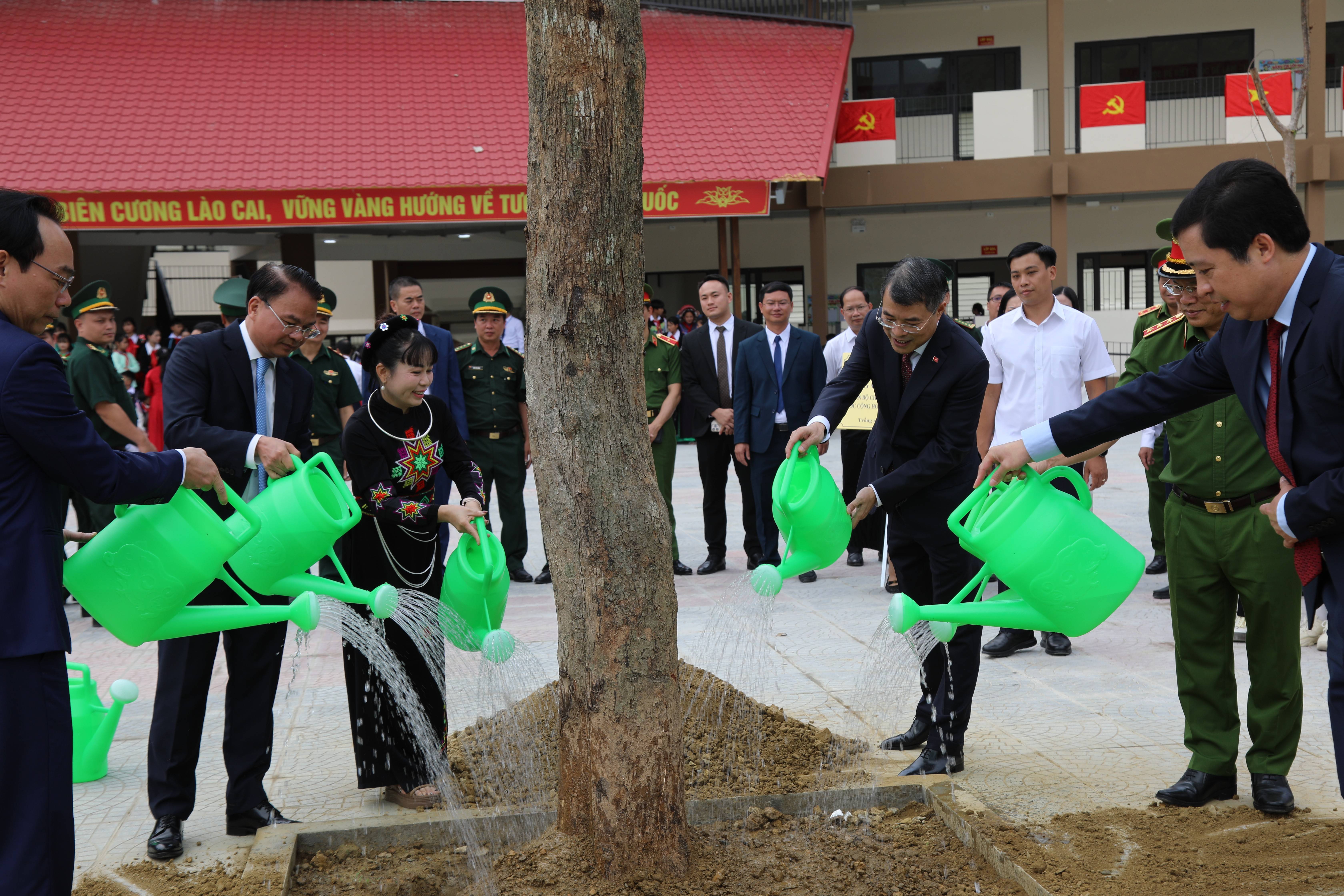 Từ Mường Khương (Lào Cai), khởi đầu năm học của đổi mới tư duy và chất lượng