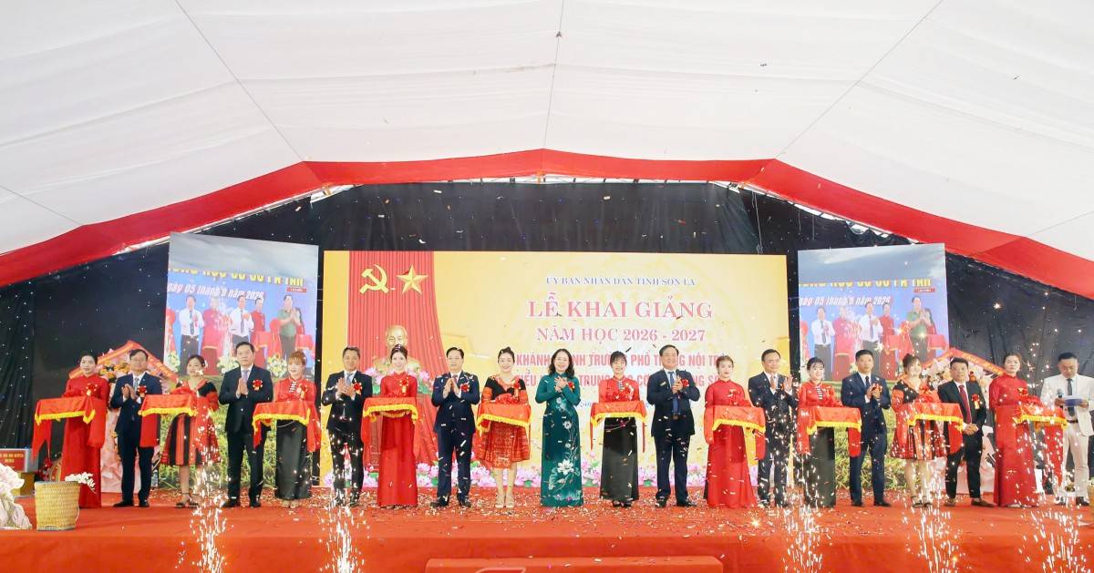 Phó Chủ tịch nước Võ Thị Ánh Xuân dự khánh thành trường 230 tỷ đồng ở Sơn La