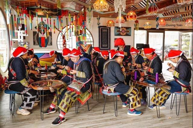 Phụ nữ vùng cao làm chủ chuỗi giá trị, đưa nông sản bản địa đi xa bền vững