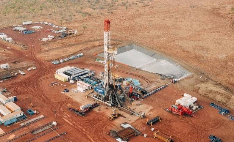 Tỷ phú khí đá phiến Mỹ mở dòng khí đầu tiên tại Beetaloo (Australia)